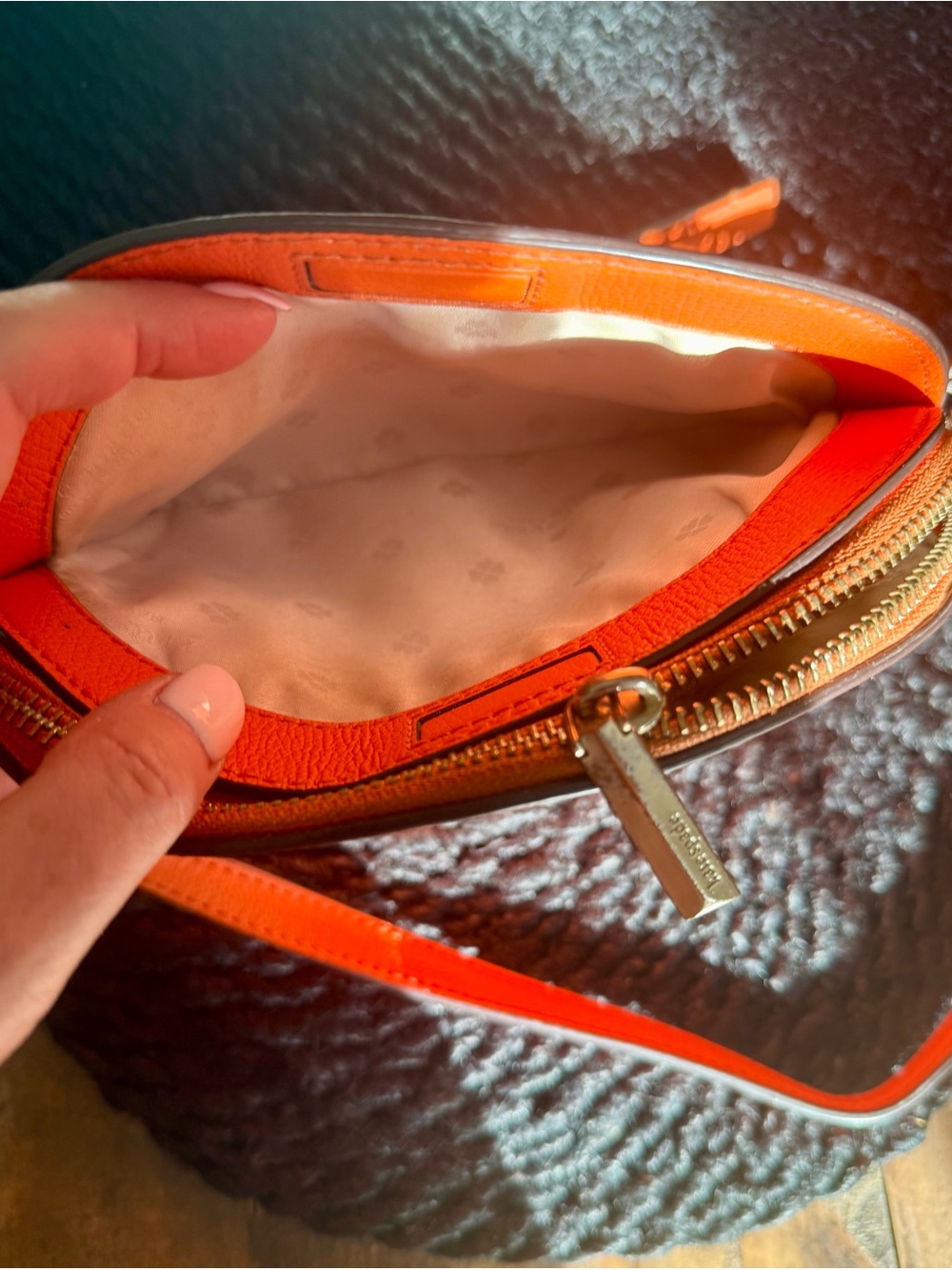 Kate Spade Crossbody Bag Womens Orange Pebbled Dome Chain Strap Top Zip - Picture 4 of 8